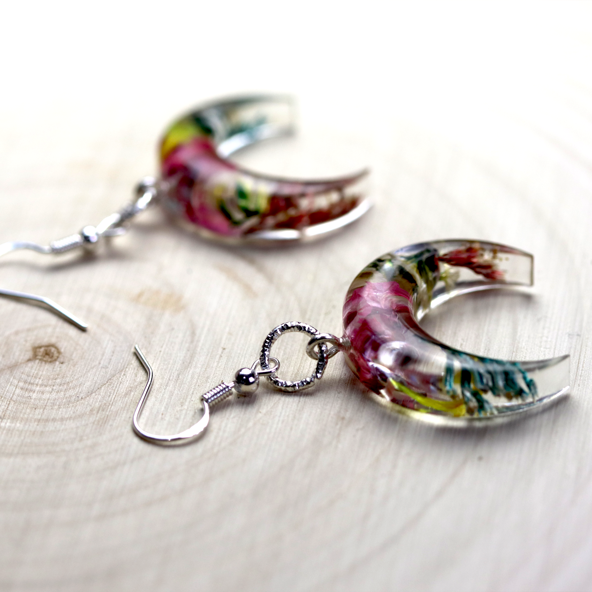 Botanical Flower Bull Horn/Horizontal Moon Earrings and Pendant Set - Calico Unicorn