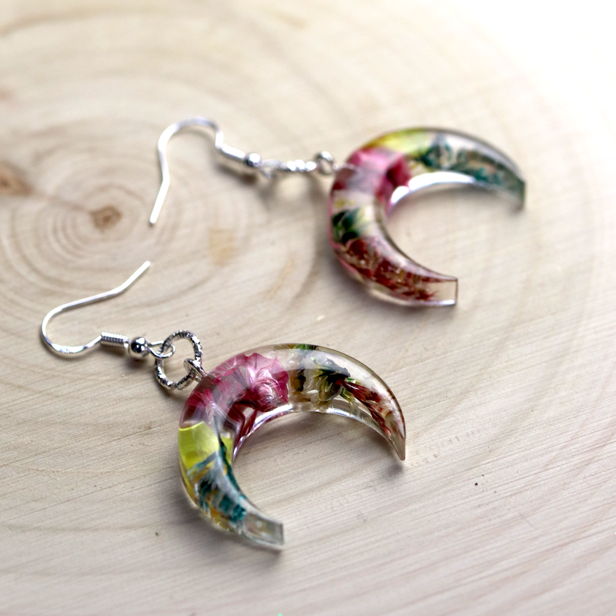 Botanical Flower Bull Horn/Horizontal Moon Earrings and Pendant Set - Calico Unicorn