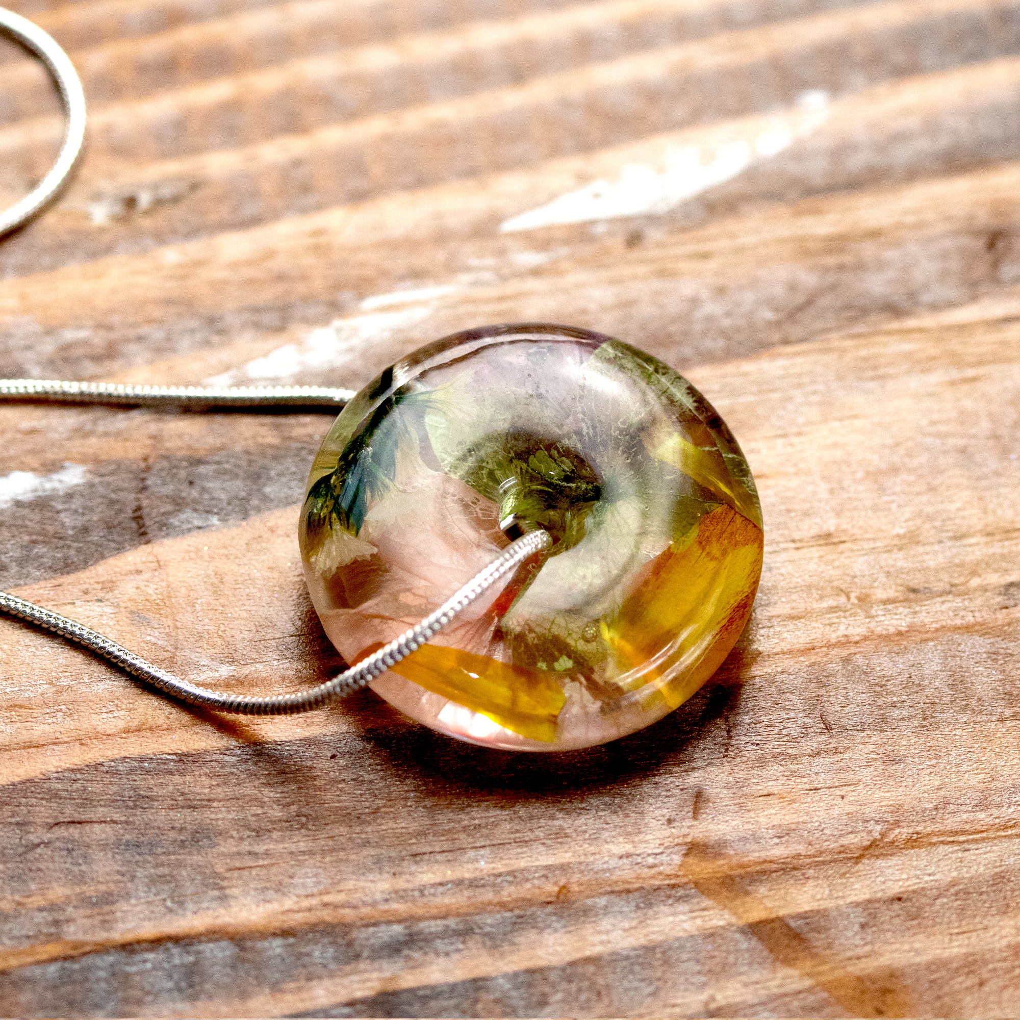 Botanical Flower Donut Shaped Earrings and Pendant Set - Calico Unicorn