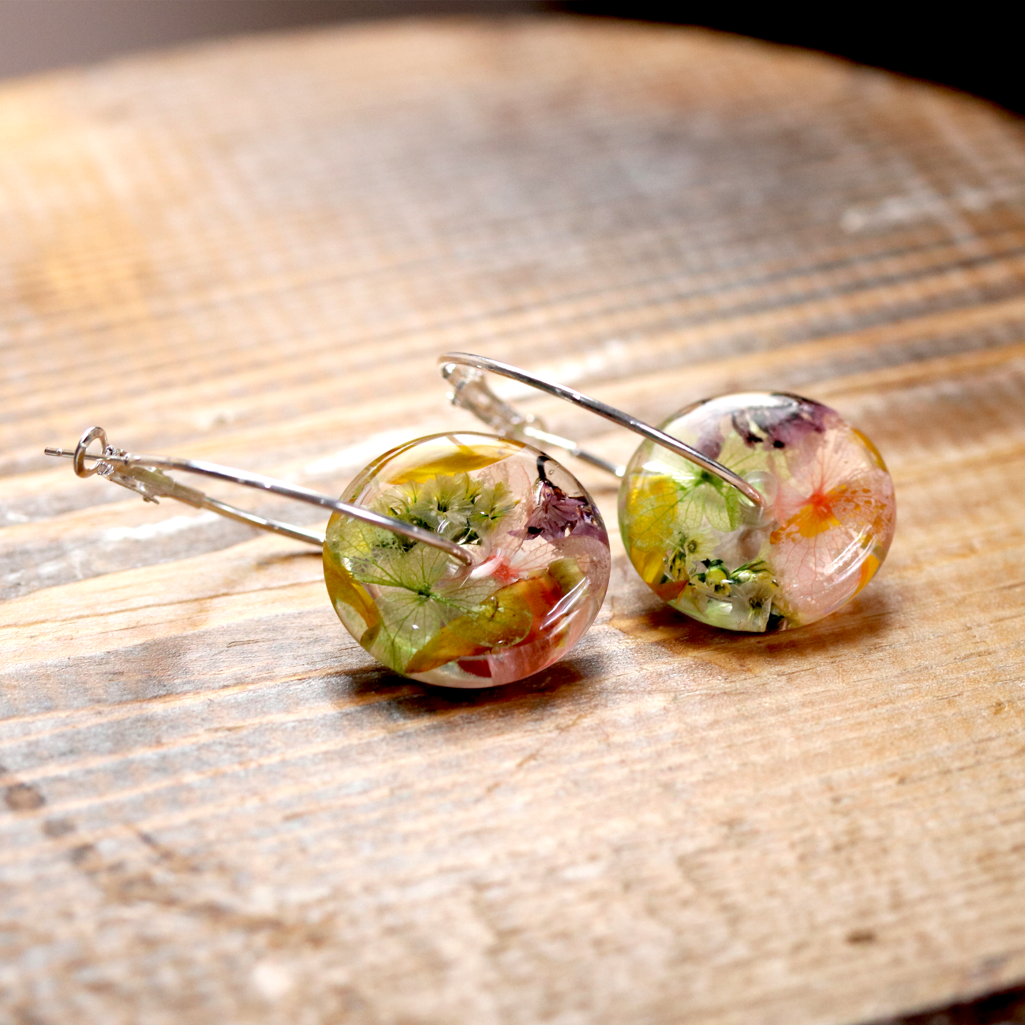 Botanical Flower Donut Shaped Earrings and Pendant Set - Calico Unicorn
