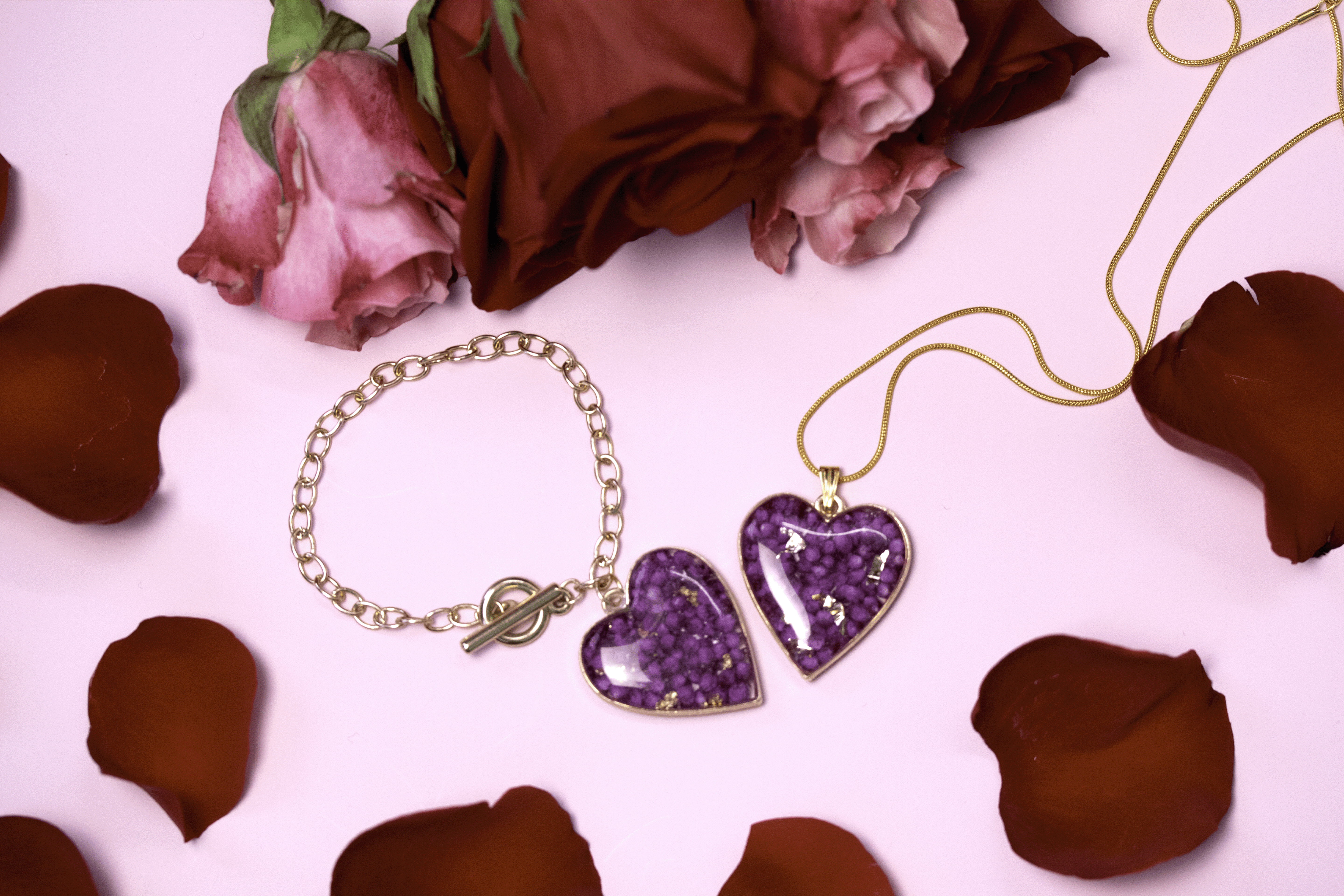 Rosé Amoré Limited Edition Heart-Shaped Pendant - Calico Unicorn