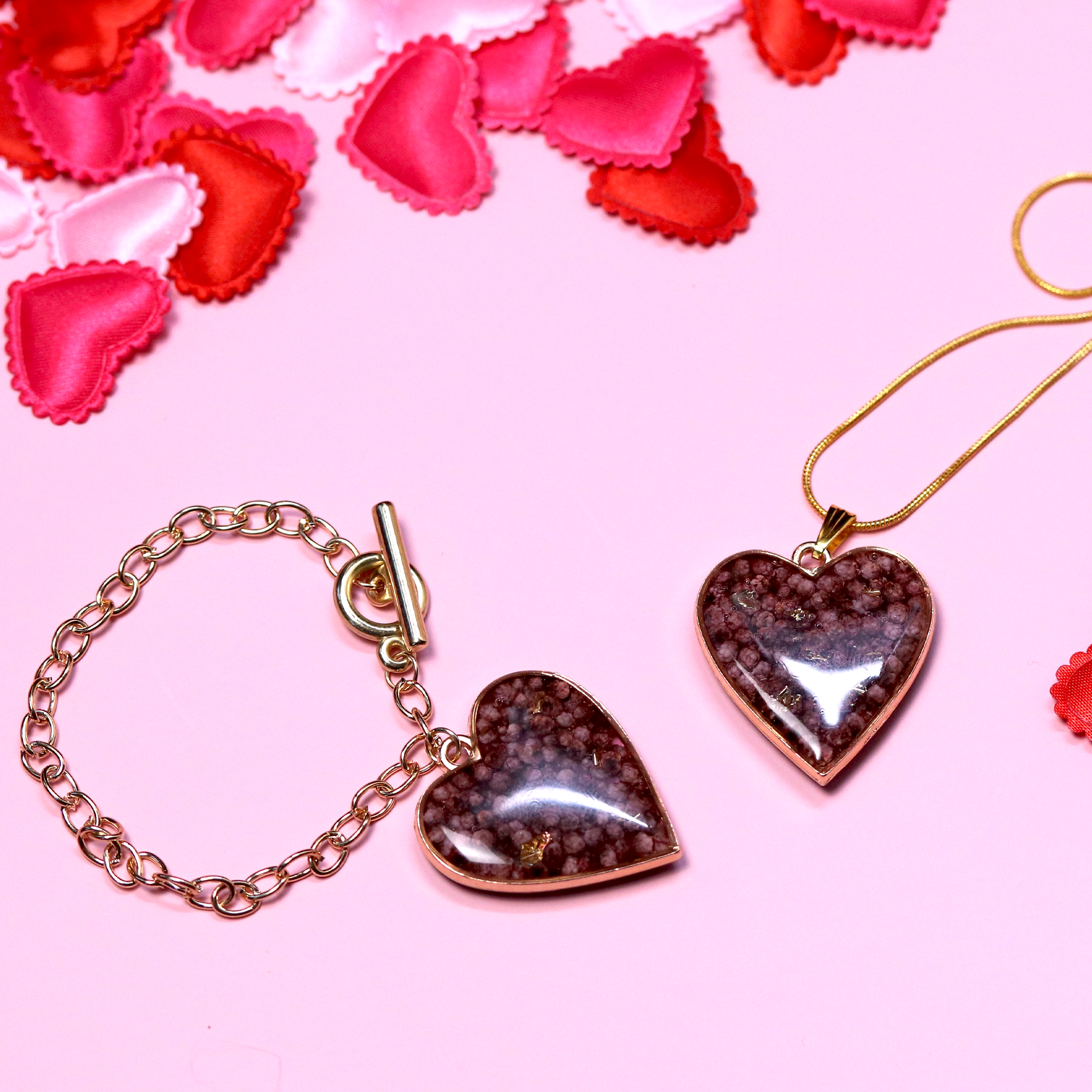 Rosé Amoré Limited Edition Heart-Shaped Pendant - Calico Unicorn