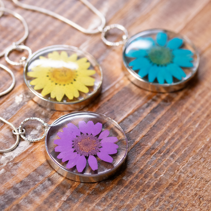 Aqua Blue Daisy Round Pendant image 11