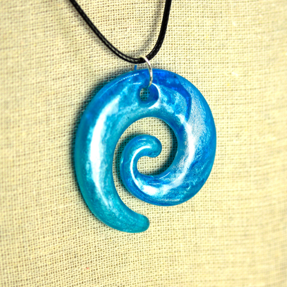 Ocean Pearly Blue Marble Spiral Pendant image 7