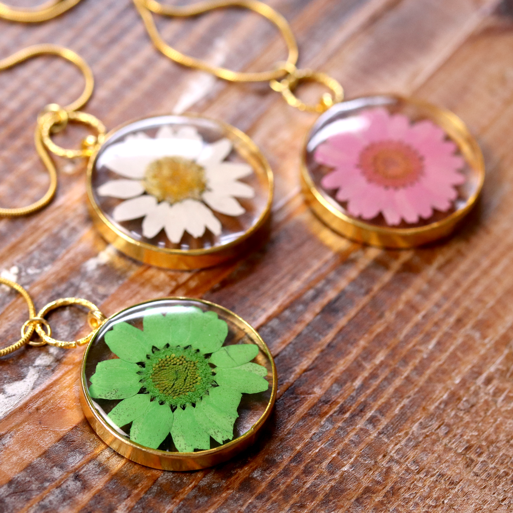 Green Round Colorful Daisy Pendant image 10