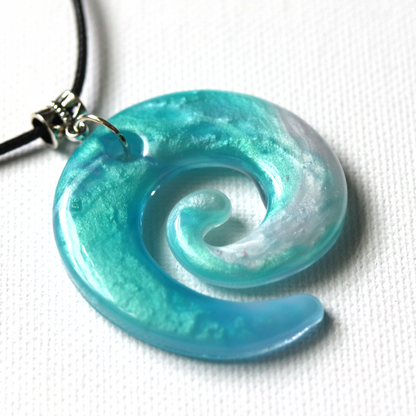 Pearly Ocean Spiral Pendant image 0