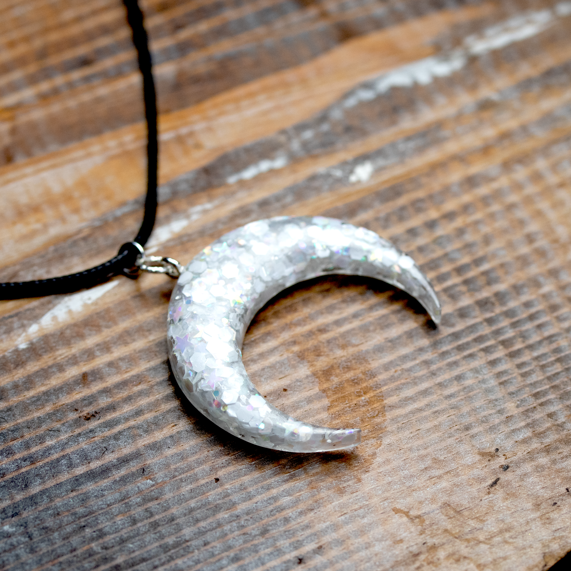 Bull Horn/Horizontal Moon+Pendant Set image 0