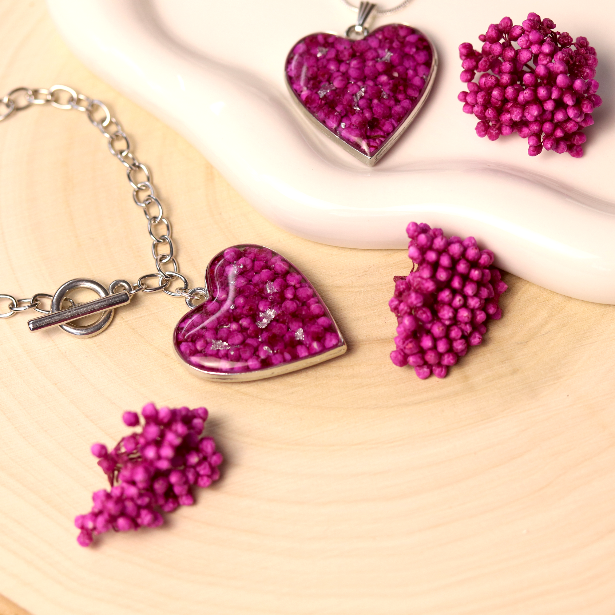 Rosé Amoré Heart Limited Edition Bracelet image 9