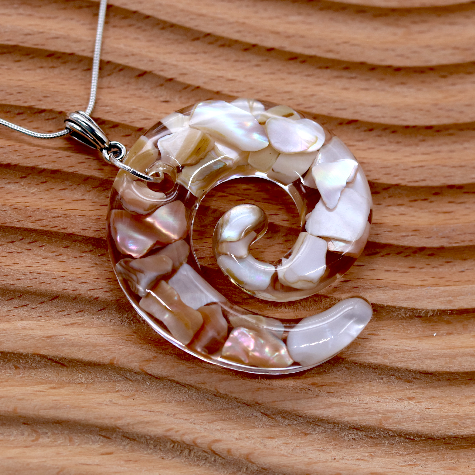 Mother of Pearl Shell Spiral Pendant image 1