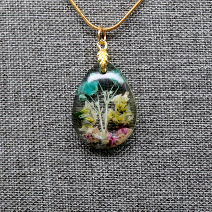 Teardrop Botanical Flower Pendant - Calico Unicorn