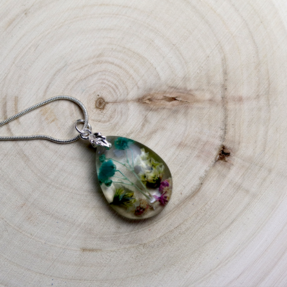 Teardrop Botanical Flower Pendant - Calico Unicorn