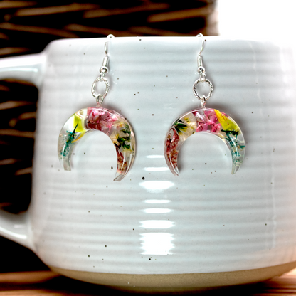 Botanical Flower Bull Horn/Horizontal Moon Earrings and Pendant Set