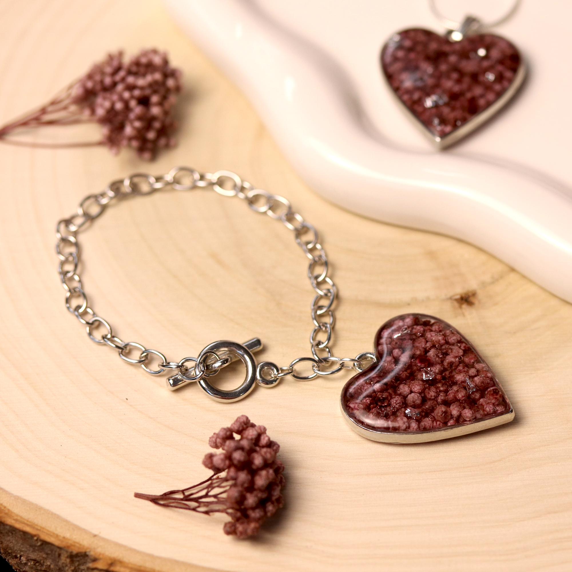 Rosé Amoré Limited Edition Heart-Shaped Pendant - Calico Unicorn