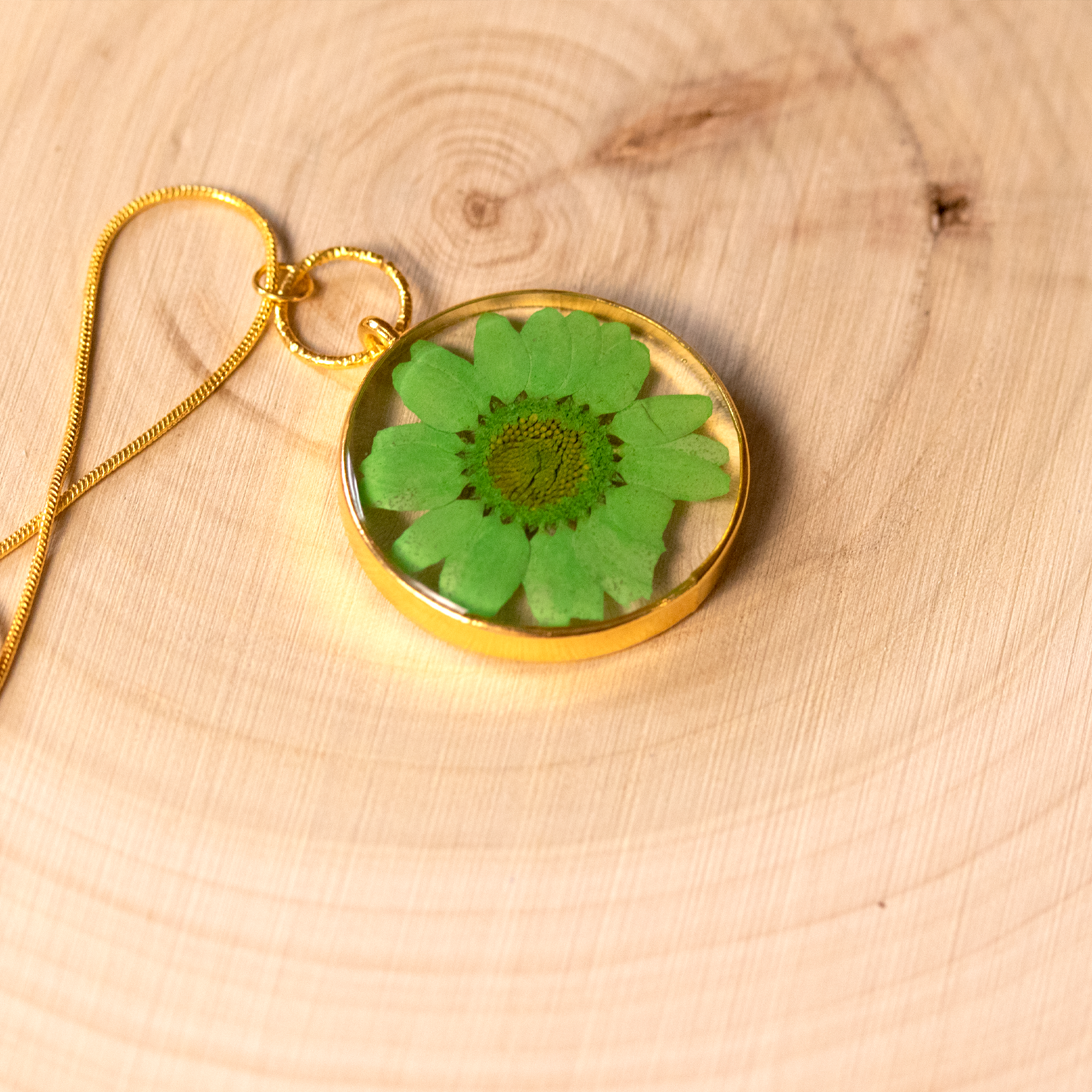 Colorful Daisy Pendant - Calico Unicorn