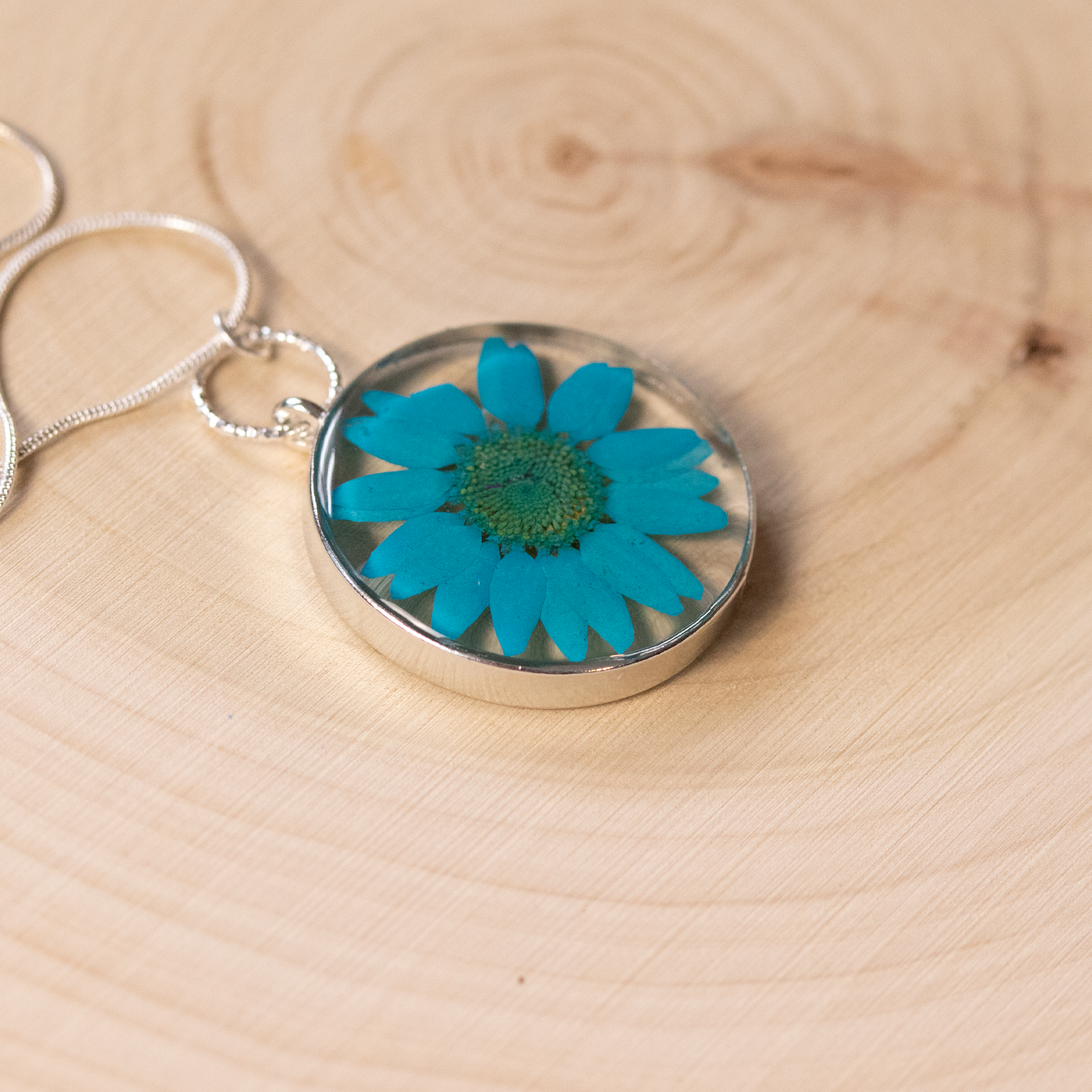 Colorful Daisy Pendant - Calico Unicorn