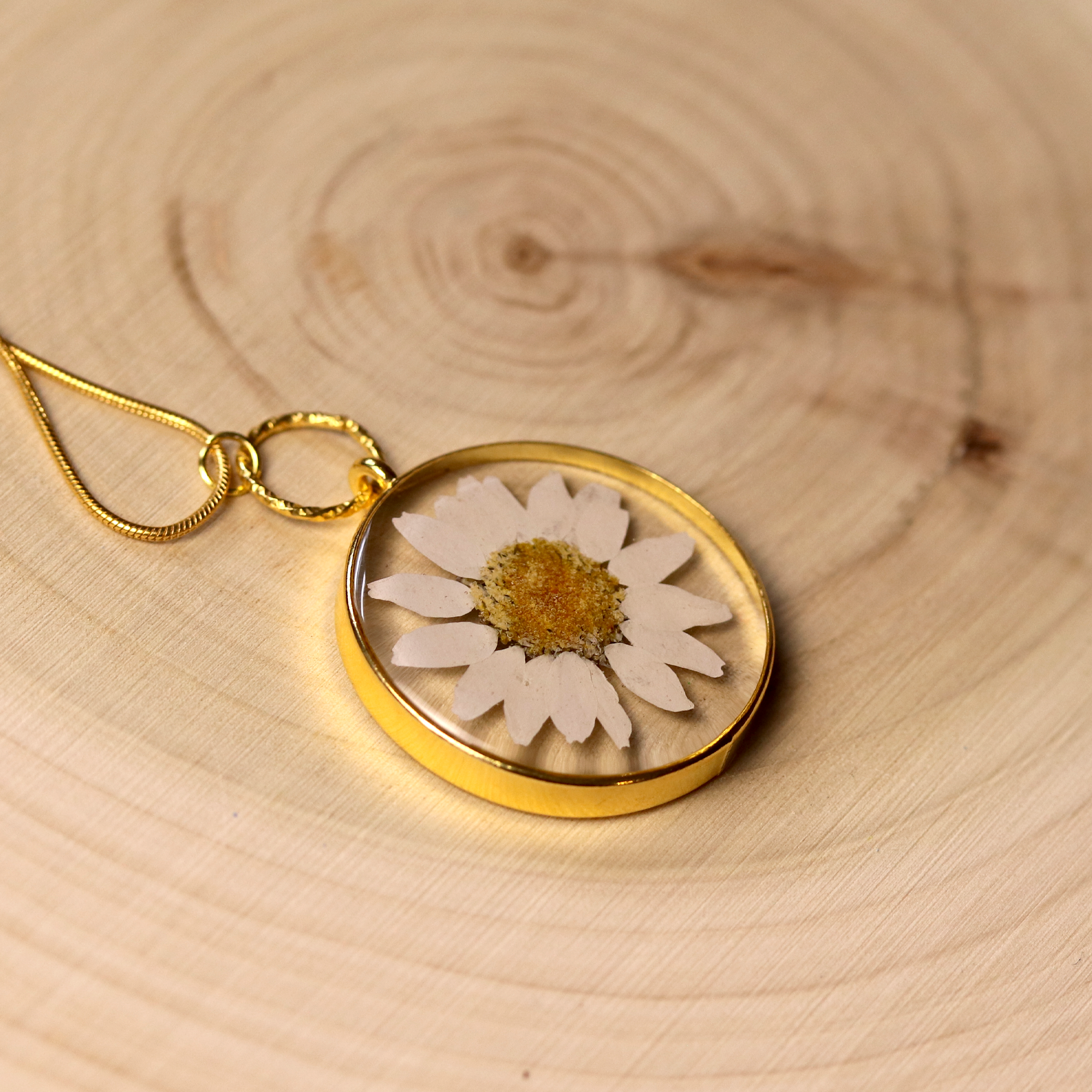 Colorful Daisy Pendant - Calico Unicorn