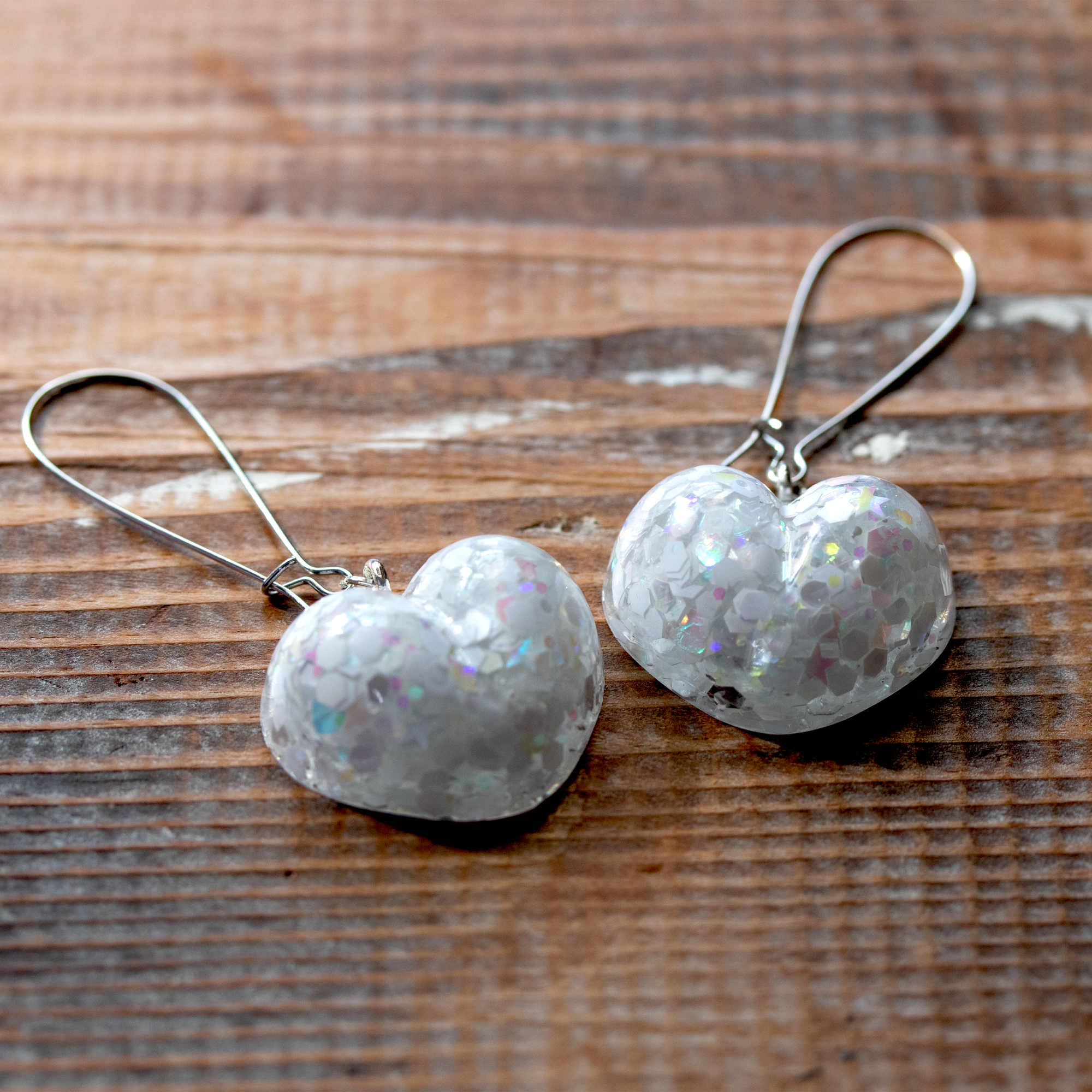 White Holographic Sparkly Heart Earrings image 2