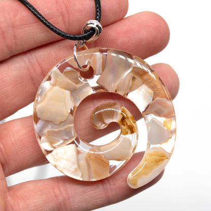 Mother of Pearl Shell Spiral Pendant image 4