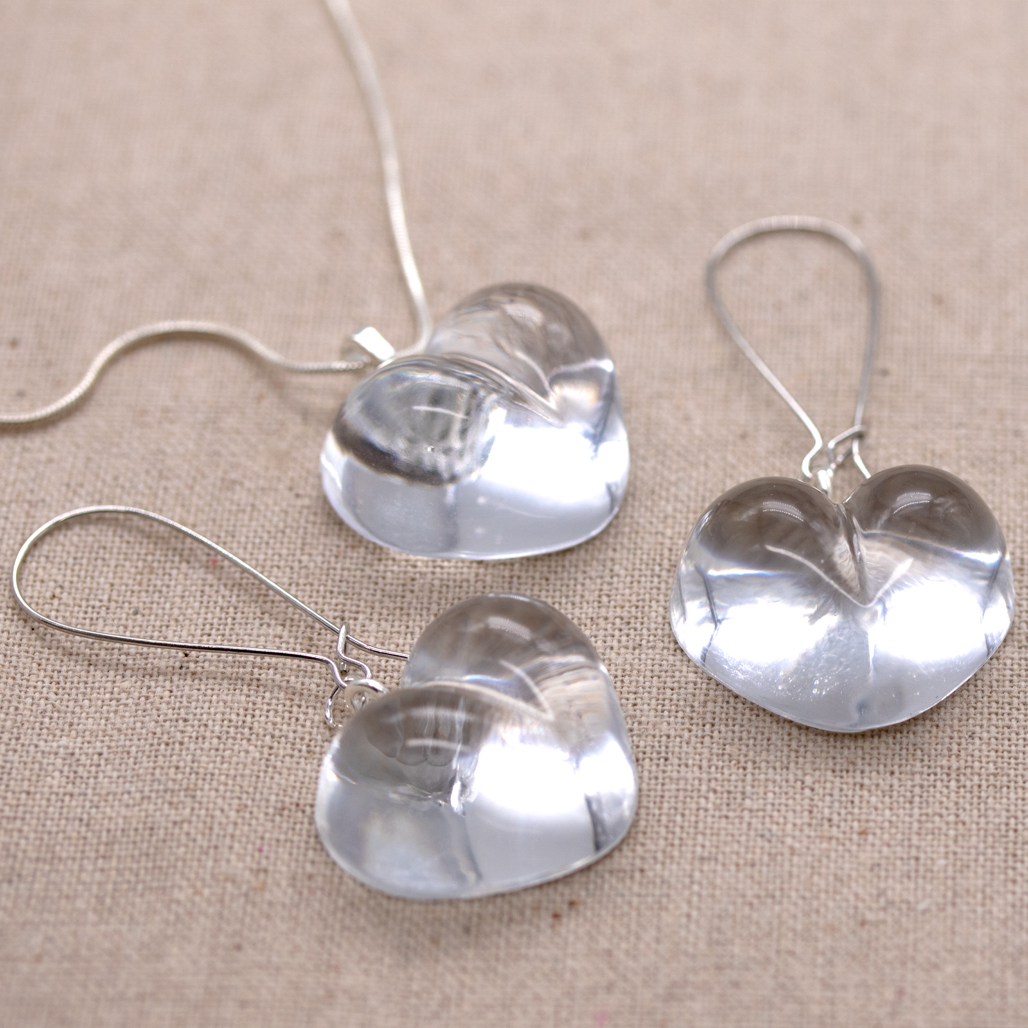 Simple Crystal-Clear Heart Earrings image 5