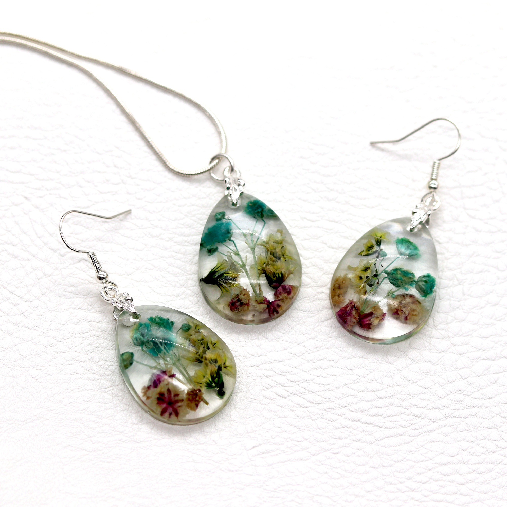 Teardrop Botanical Flower Earrings image 7